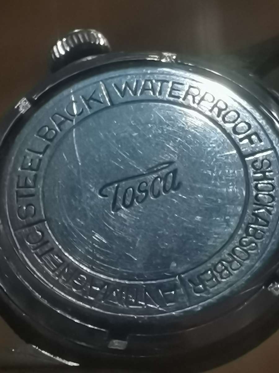 VINTAGE MENS TOSCA MECHANICAL WATCH IN GOOD WORKING CONDITION
