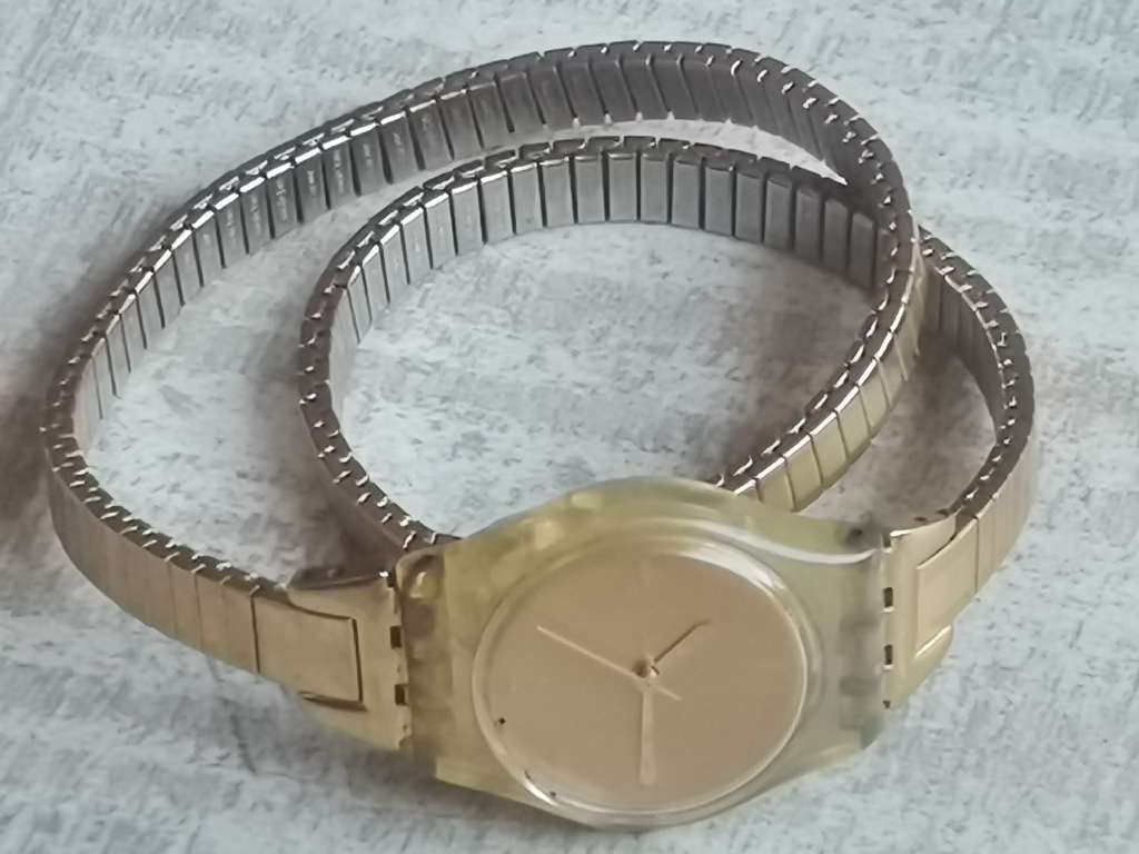 LADIES SWATCH WATCH
