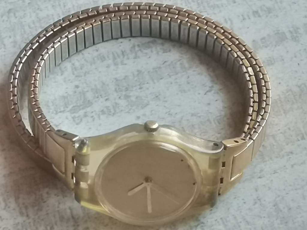 LADIES SWATCH WATCH