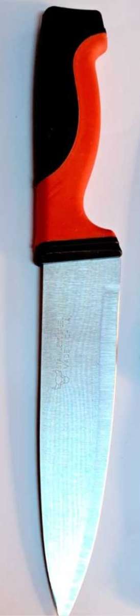 NEW SET OF 7 KITCHEN KNIVES PLUS POCKET KNIFE - BIDDING FOR ALL