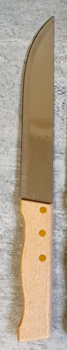 NEW SET OF 7 KITCHEN KNIVES PLUS POCKET KNIFE - BIDDING FOR ALL