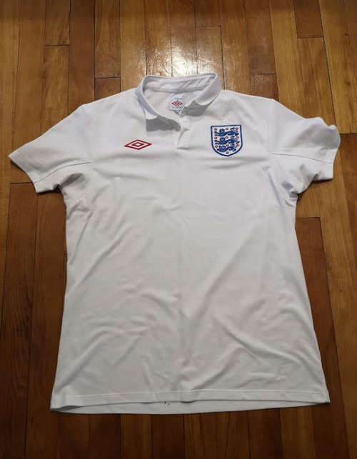 Vintage England Football Jersey (Large) + Scarf
