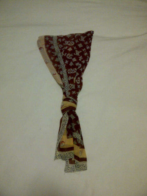 LV Scarve