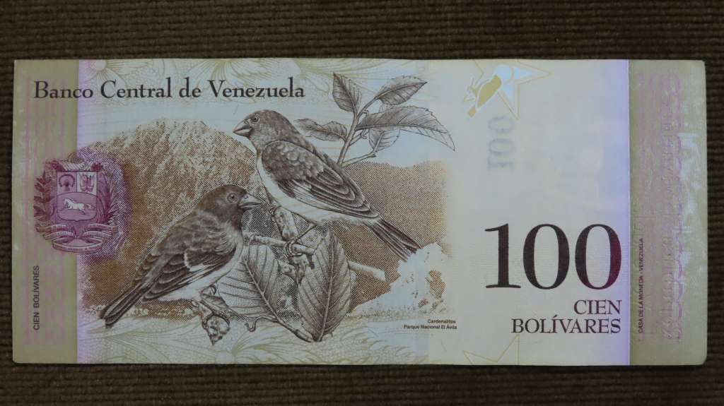 Venezuela 100 Bolivares 2015 EF p93j