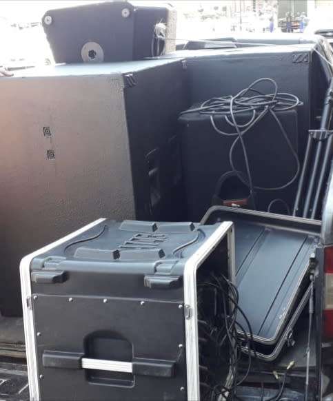 Various items immegration sale