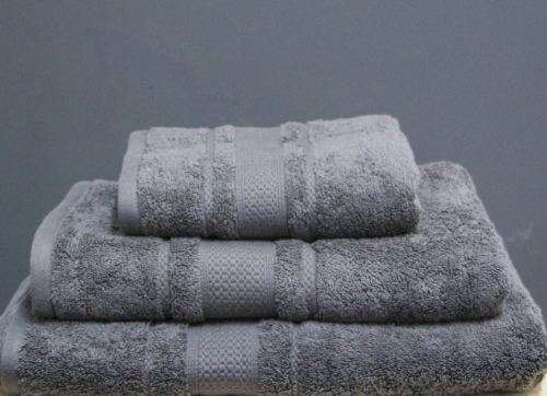 Opulent Egyptian cotton guest towels 570gsm 100% cotton 30x50cm