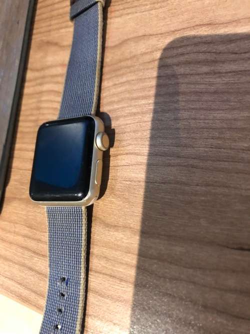 ****COMBO DEAL ***Apple Watch Series 2 Aluminium & iphone 7 32gb