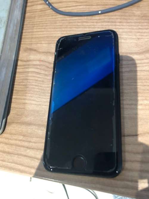 ****COMBO DEAL ***Apple Watch Series 2 Aluminium & iphone 7 32gb