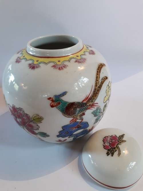 Gorgeous Oriental Ginger Jar in perfect condition