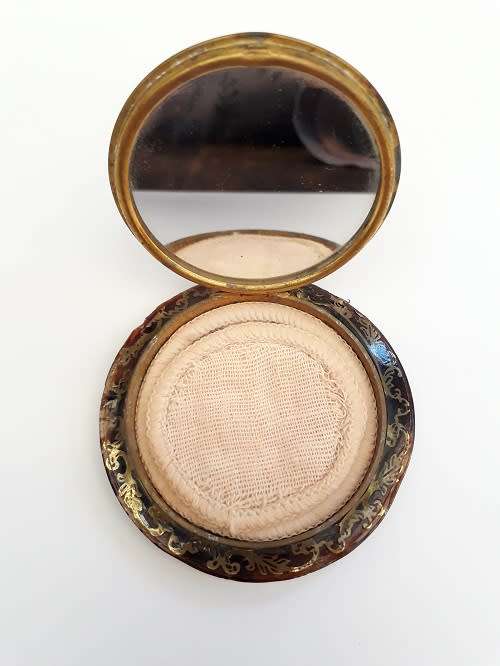 Antique Powder Compact made in France - Tortoise Shell and fine gold filigree design