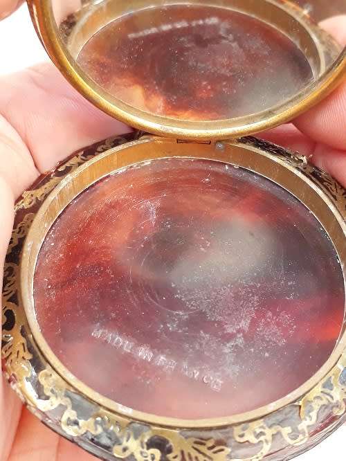 Antique Powder Compact made in France - Tortoise Shell and fine gold filigree design