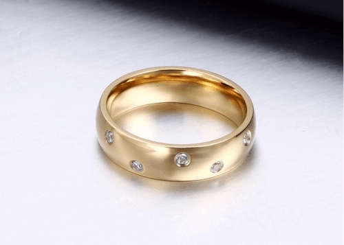 0.5 Carat Simulated Diamond Eternity Ring Titanium Steel Wedding band. Size 8/Q