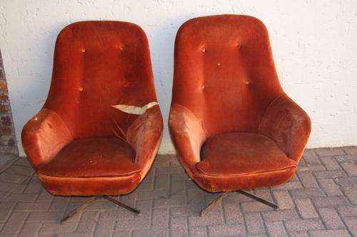 2x Round Back swivel chairs (circa 70'Âs)