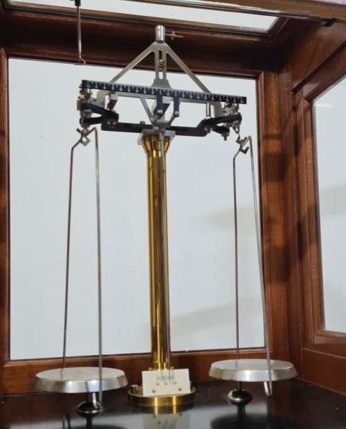 Vintage Gottl. Kern & Sohn Balance Scale