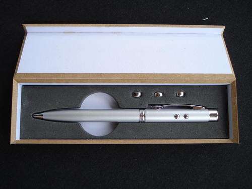 *** NEW*** 3-in-1 Pen, with Laser Pointer & Flashlight!!