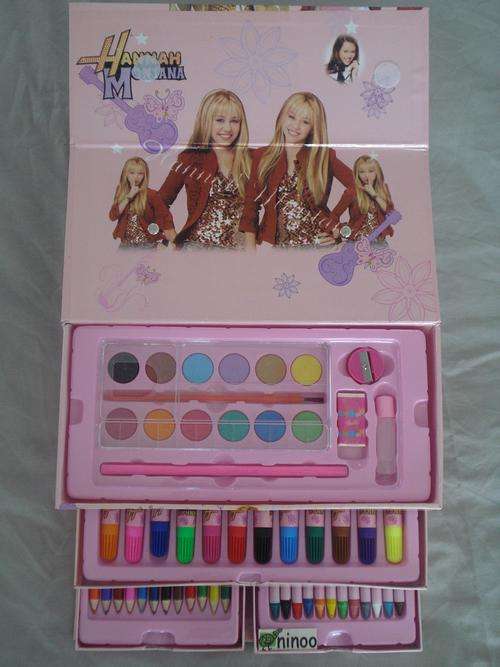 HANNAH MONTANA ART SET - 54 PIECE!!!