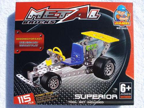 Meccano Style 'Racing Car'!! 115 pcs!!