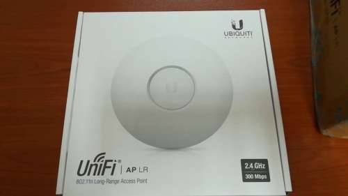 Ubiquiti UniFi Enterprise 802.11n Long Range AP | UAP-LR*** As new in BOX.