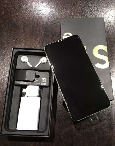 Samsung S10e 128GB Canary Yellow