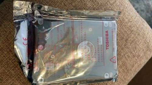 New sealed Toshiba 1TB 2.5" Harddrive MQ01ABD1000M