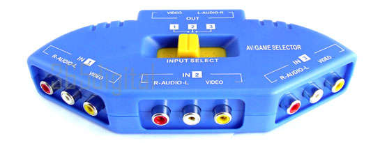 3 PORTS AV SPLITTER RCA VIDEO GAME SELECTOR SWITCH, DVD, PLAYSTATION, XBOX, Wii,