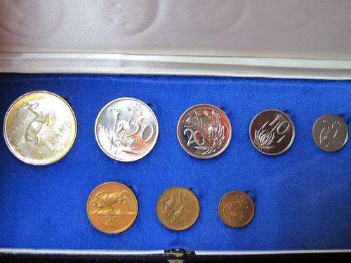 1977 Short Proof Set