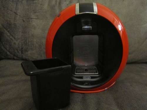 Delongi Nescafe Dolce Gusto Circolo Capsule Espresso Machine