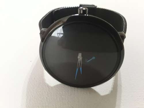 SKMEI 9185 Ultra Thin Simple Casual Style Men Wrist Watch Mesh Stainless Steel