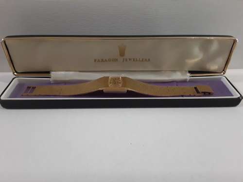 Gold Plated Regency Woman`s Swiss 17 Jewel Manual Movement Watch