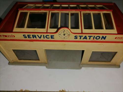 Vintage Dinky Toys | Service Station Building | No. 785