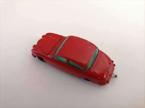 VINTAGE LESNEY MATCHBOX NO. 65 1962 JAGUAR 3.4 LITRE SEDAN