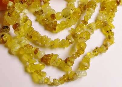 Natural YELLOW OPAL chipstrand +-90cm