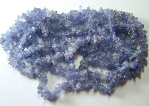 Natural TANZANITE chipstrand +-90cm