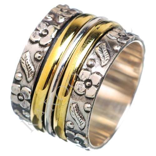 Sterling silver ring (size 8 / Q)