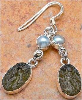 Sterling silver earrings - CZECH MOLDAVITE & PEARL - Dreams Collection