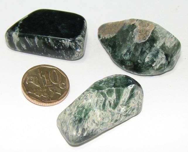 SERAPHINITE