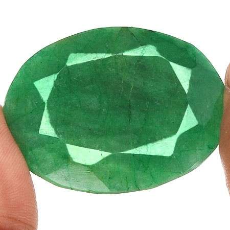 116.8 cts EMERALD oval facet (Brazil)