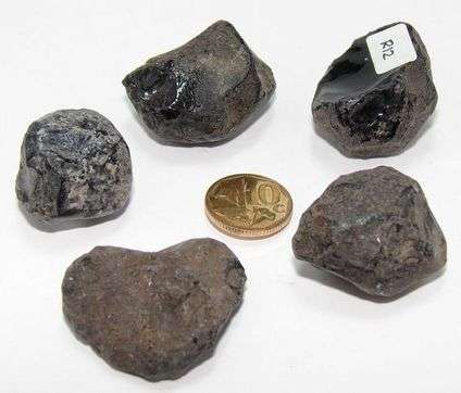 Natural APACHE TEAR (obsidian / volcanic glass)