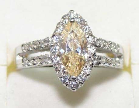 Sterling silver ring - LEMON CITRINE & CREATED DIAMOND