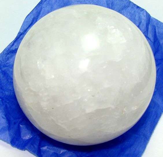 Natural WHITE SNOW QUARTZ sphere 64mm