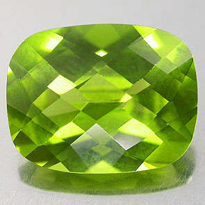 Stunning! 1.90 cts Natural PERIDOT checkerboard cushion facet (Pakistan)