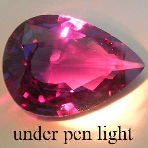 Impressive! 20.80 cts Amazing COLOUR CHANGE ALEXANDRITE pear facet (Russia)