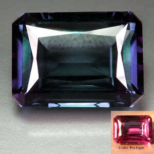 Amazing! 16.60 cts COLOUR CHANGE Czochralski ALEXANDRITE emerald facet (Russia)