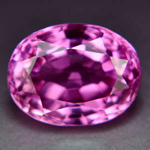 Uncommon, valuable and beautiful! 4.30 cts Natural PINK SAPPHIRE oval facet (Thailand)