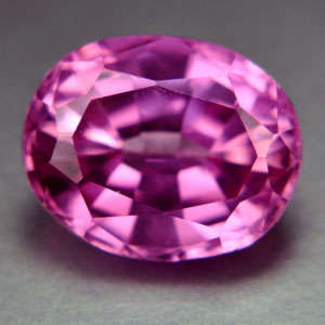 Uncommon, valuable and beautiful! 5.00 cts Natural PINK SAPPHIRE oval facet (Thailand)