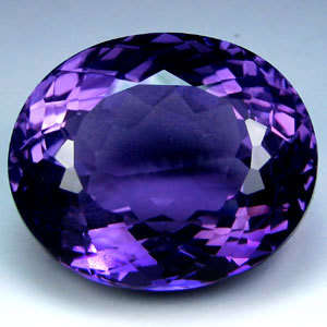 Amazing & gorgeous gem! 19.95 cts Natural COLOUR CHANGE AMETHYST oval facet (Brazil)