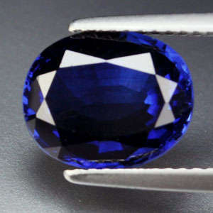 Beyond beautiful! 6.79 cts Natural CORNFLOWER BLUE SAPPHIRE oval facet (Thailand)