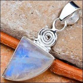 Sterling silver pendant - RAINBOW MOONSTONE - Dreams Collection