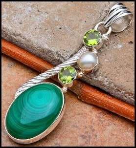 Sterling silver pendant - MALACHITE, PEARL & PERIDOT - Dreams Collection
