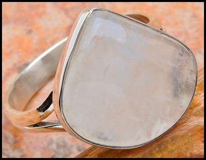 Sterling silver ring - RAINBOW MOONSTONE - Dreams Collection